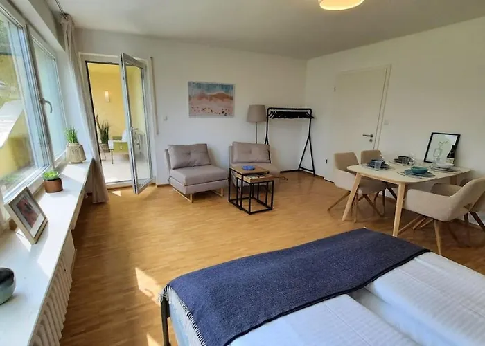 Beckhomes Bb- Gemuetliche, Neue Appartement Bischberg